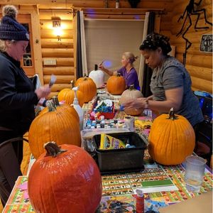 Fit Farm Alumni Week - Pumpkin Decorating